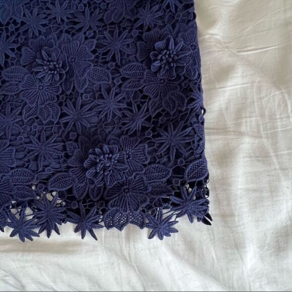 Lilly Pulitzer Navy Blue Crocheted 6 - Picture 4 of 4